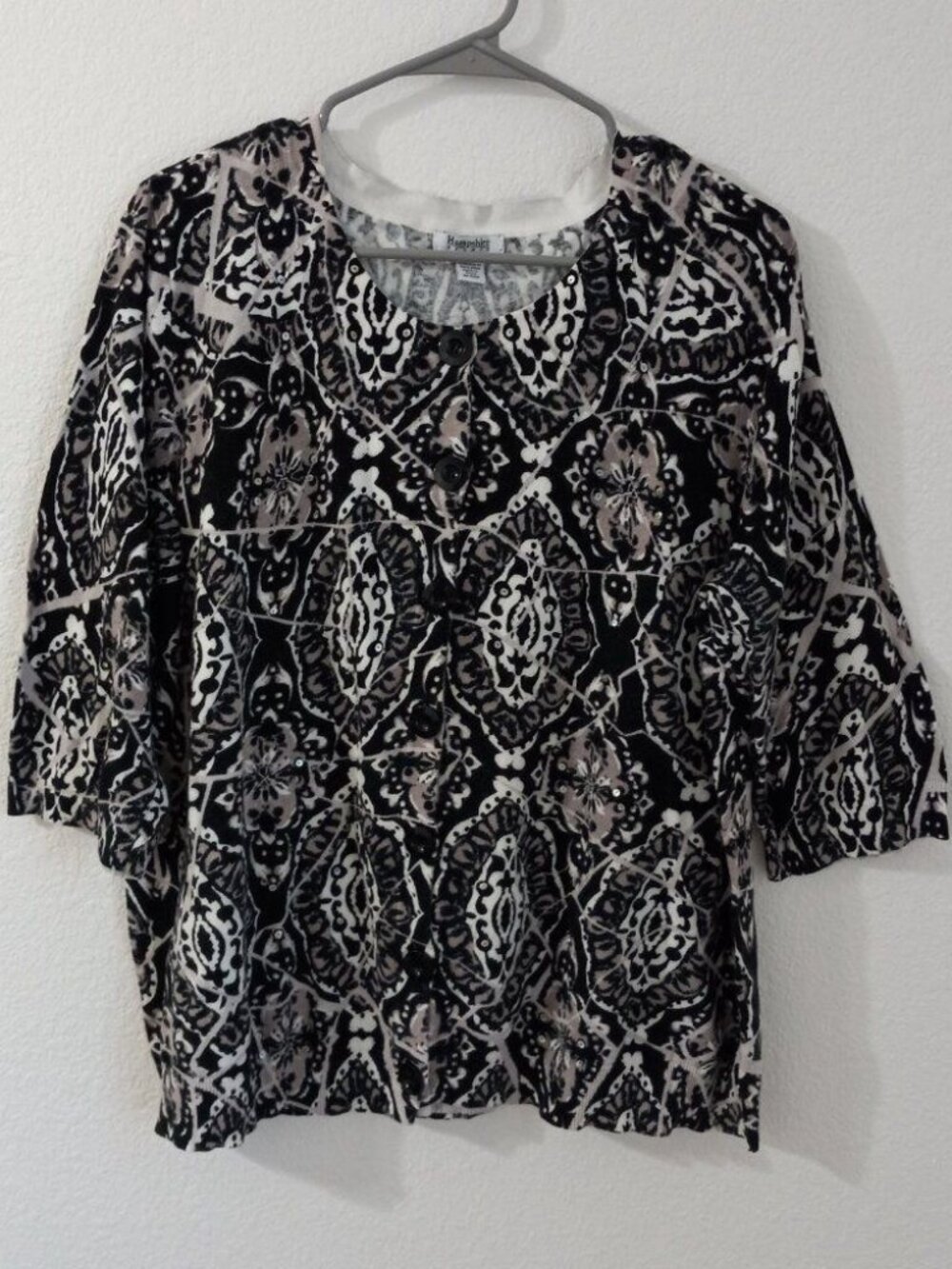 Hampshire Studio 2X Half Sleeve Cotton Blend Floral Sweater in Black White Beige